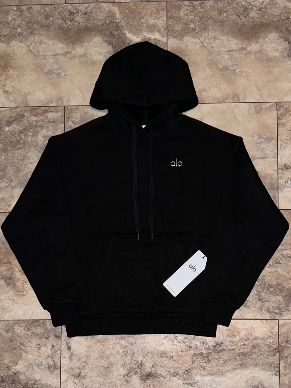 Alo Yoga Accolade Hoodie Pullover Logo Sweatshirt Black NWT Size Small